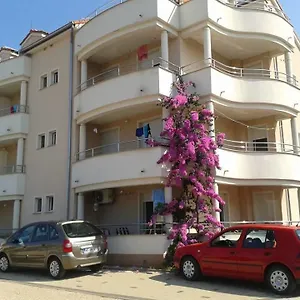 Apartman Angie, Biograd Na Moru